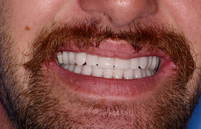 Cosmetic Dental Office 08232